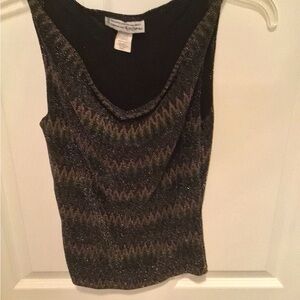 Black and Gold Women's sleeveless Top size small
